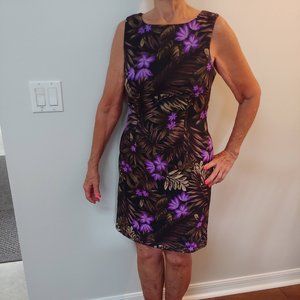 Women black dress with purple flowers and brown leaves in size 8